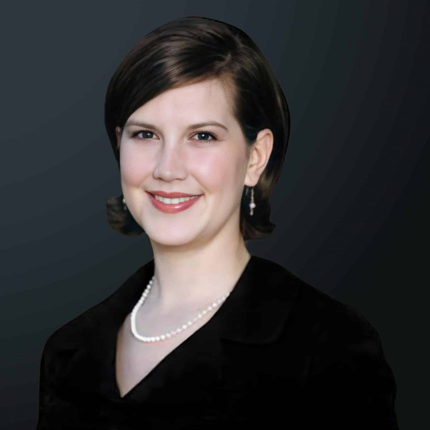 Laura M Owings
